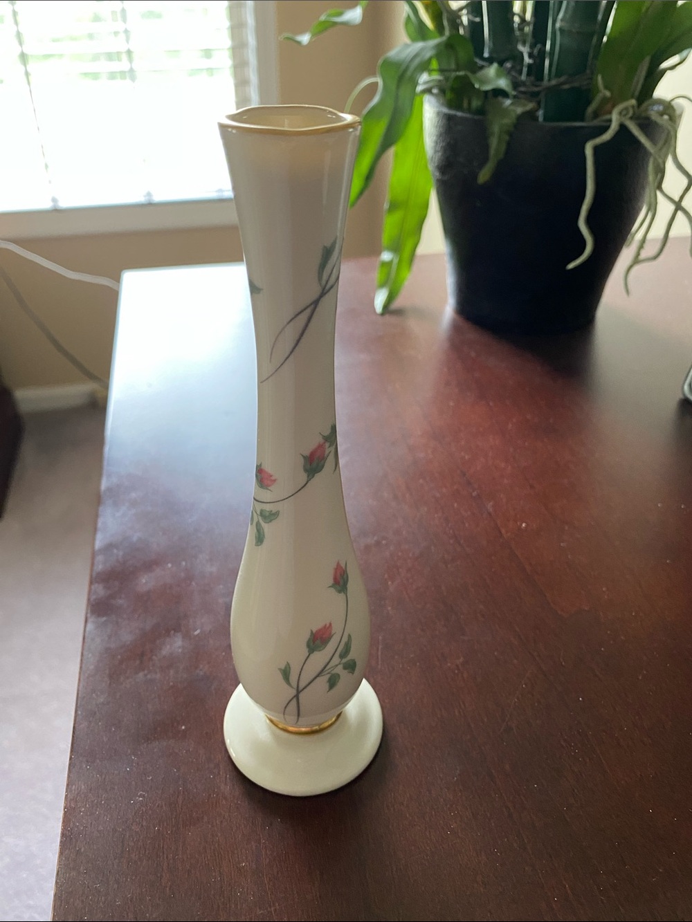 Lenox White Porcelain Bud Vase with Pink Rose Motif and Gold Trim